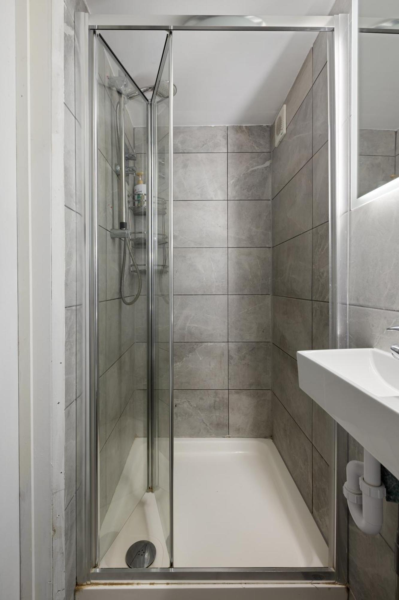 شقة Modern Flat & Balcony In Historic West Kensington لندن المظهر الخارجي الصورة